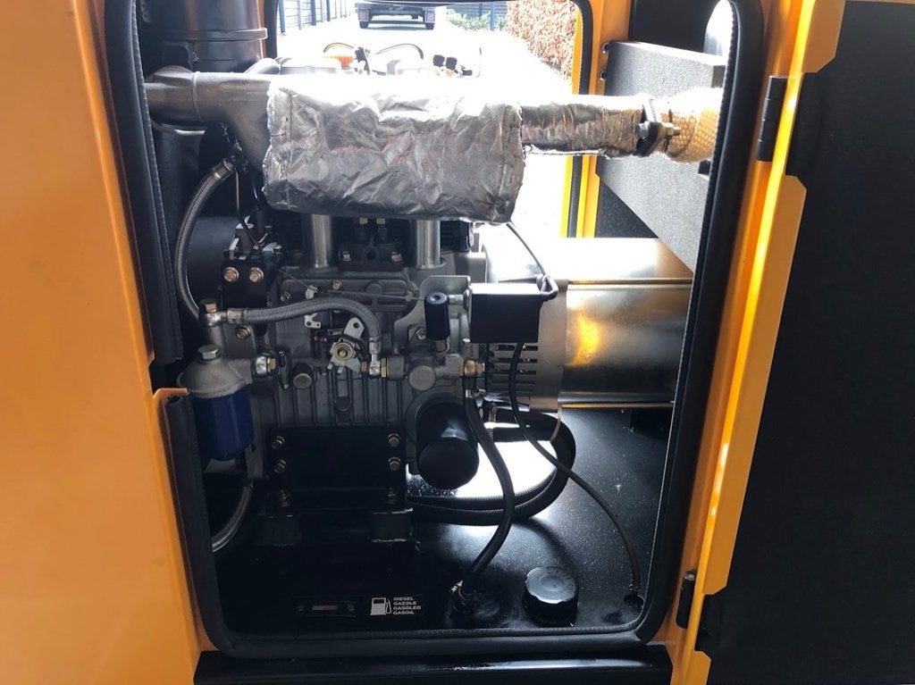 Stroomgroep diesel 12KVA, Doe-het-zelf en Bouw, Aggregaten, Ophalen, Dieselolie, Geluidgedempt, Nieuw
