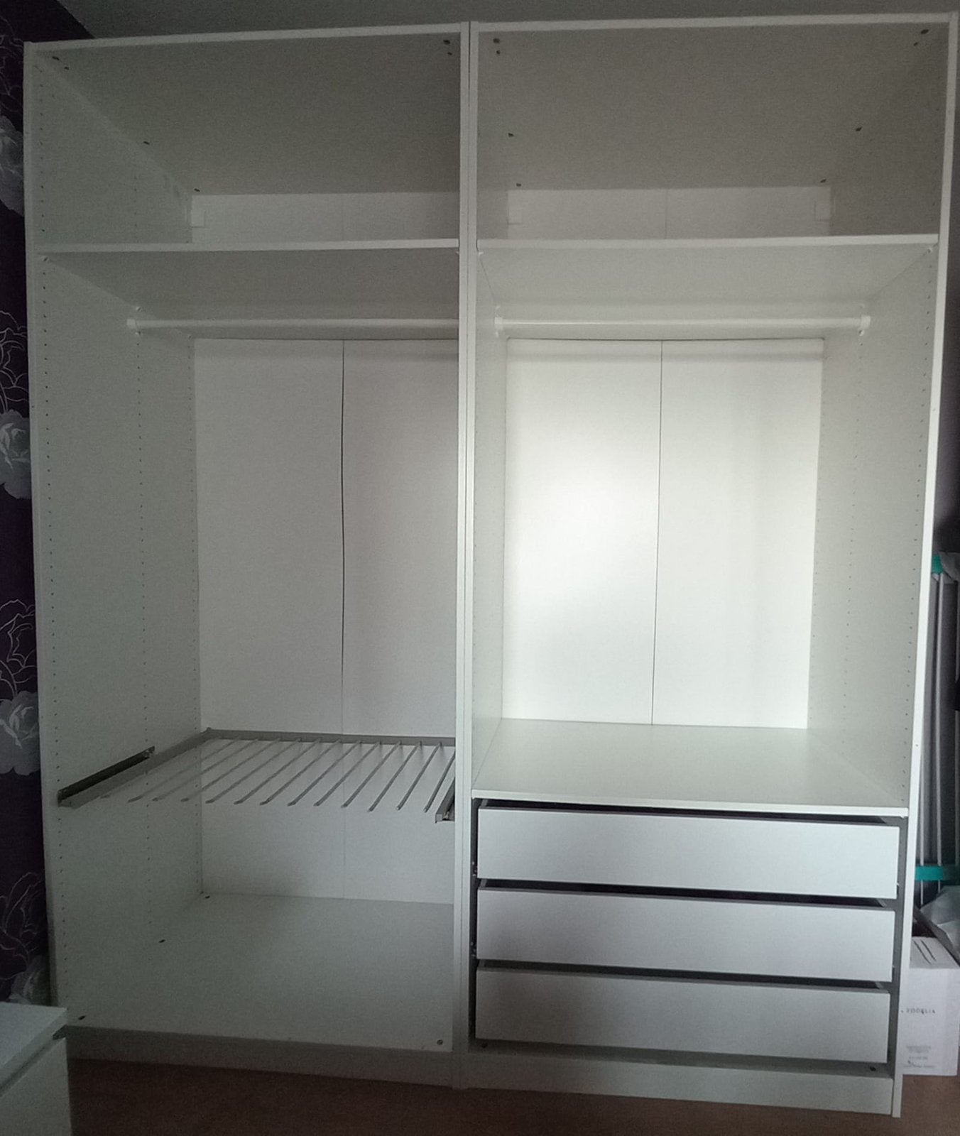 Ikea kast met spiegel schuifdeur, Huis en Inrichting, Kasten | Kleerkasten, Ophalen, Zo goed als nieuw