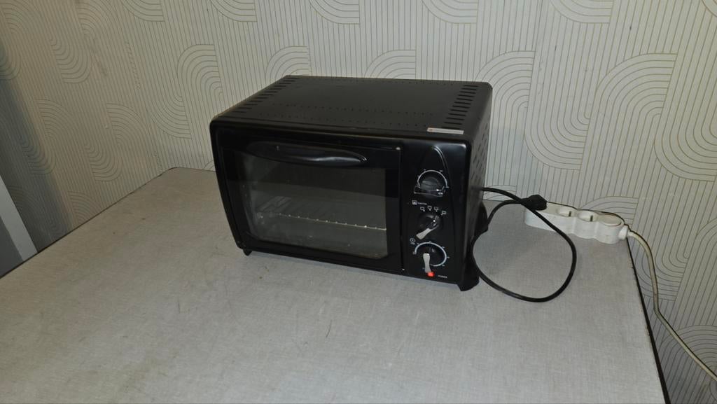 four électrique friac 1380w en parfait état de fonctionnemen, Enlèvement ou Envoi