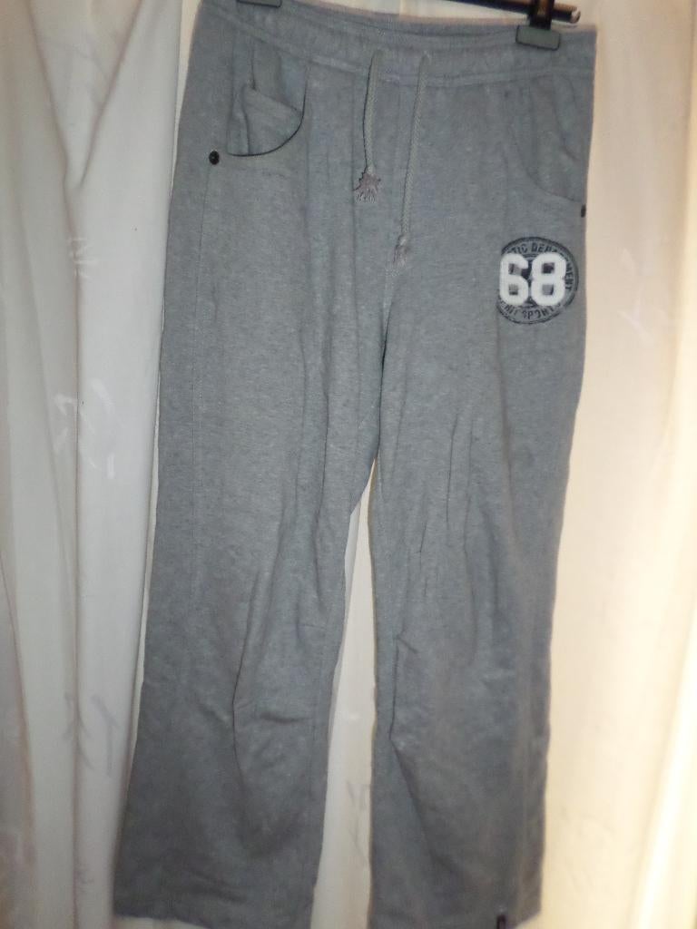 trainingsbroek van Esprit de sport: Small, Kleding | Dames, Broeken en Pantalons, Esprit, Ophalen of Verzenden, Gedragen, Maat 36 (S)
