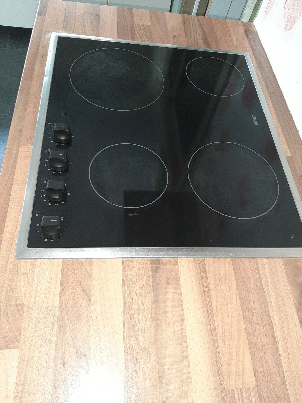 Keramische kookplaat Zanussi, Enlèvement, Utilisé, Encastré