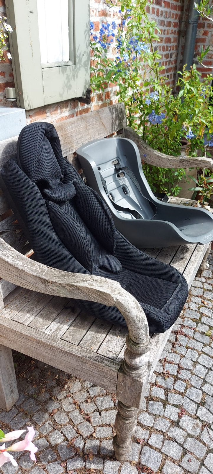 Baboe bakfiets baby en peuterstoel, Ophalen, Zo goed als nieuw