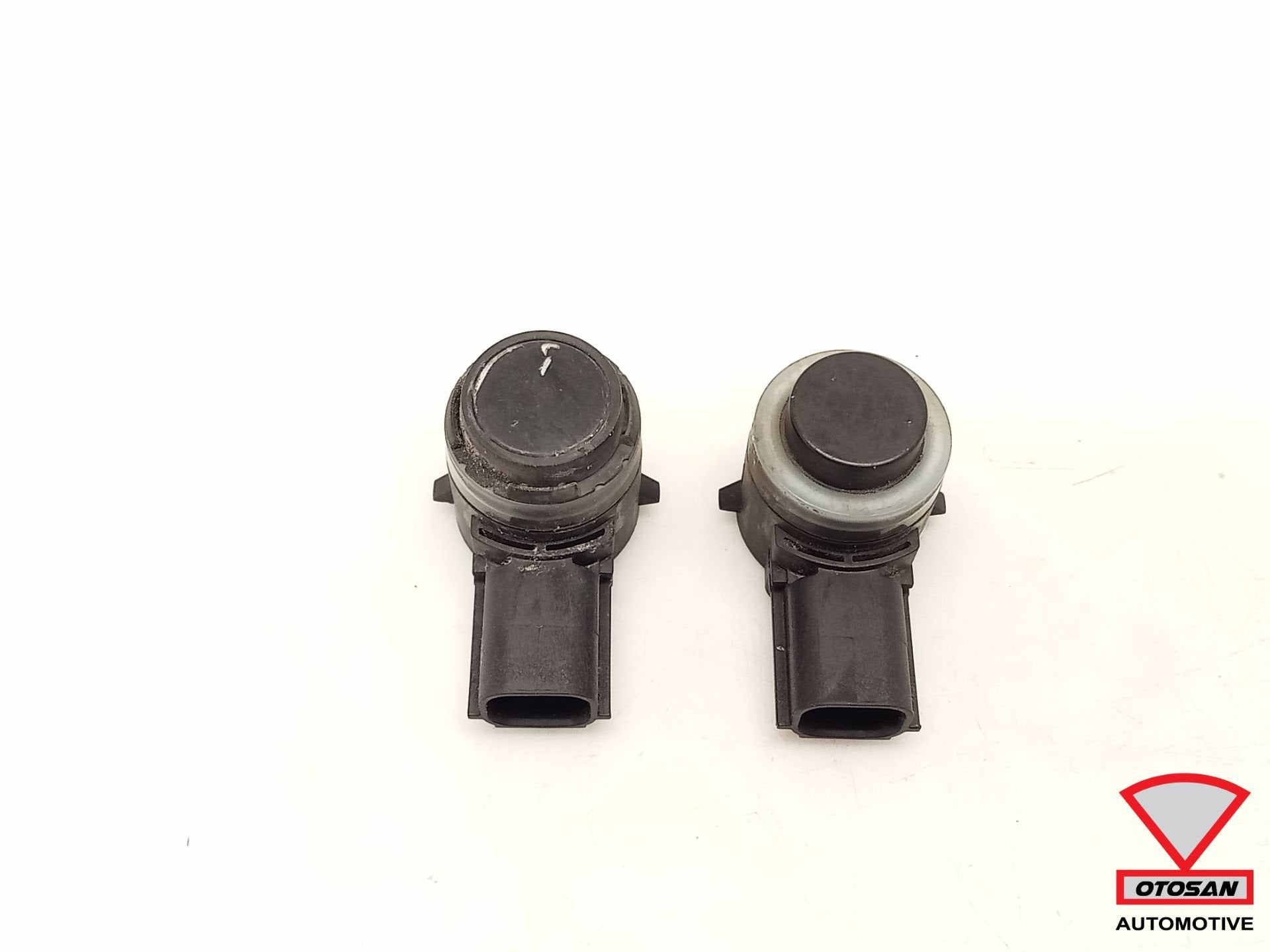 Capteur de stationnement PDC pour Ford Fiesta MK8 MU5T15K859, Info@ford.com, Ford Motor Company, American Road 1
48126  Dearborn