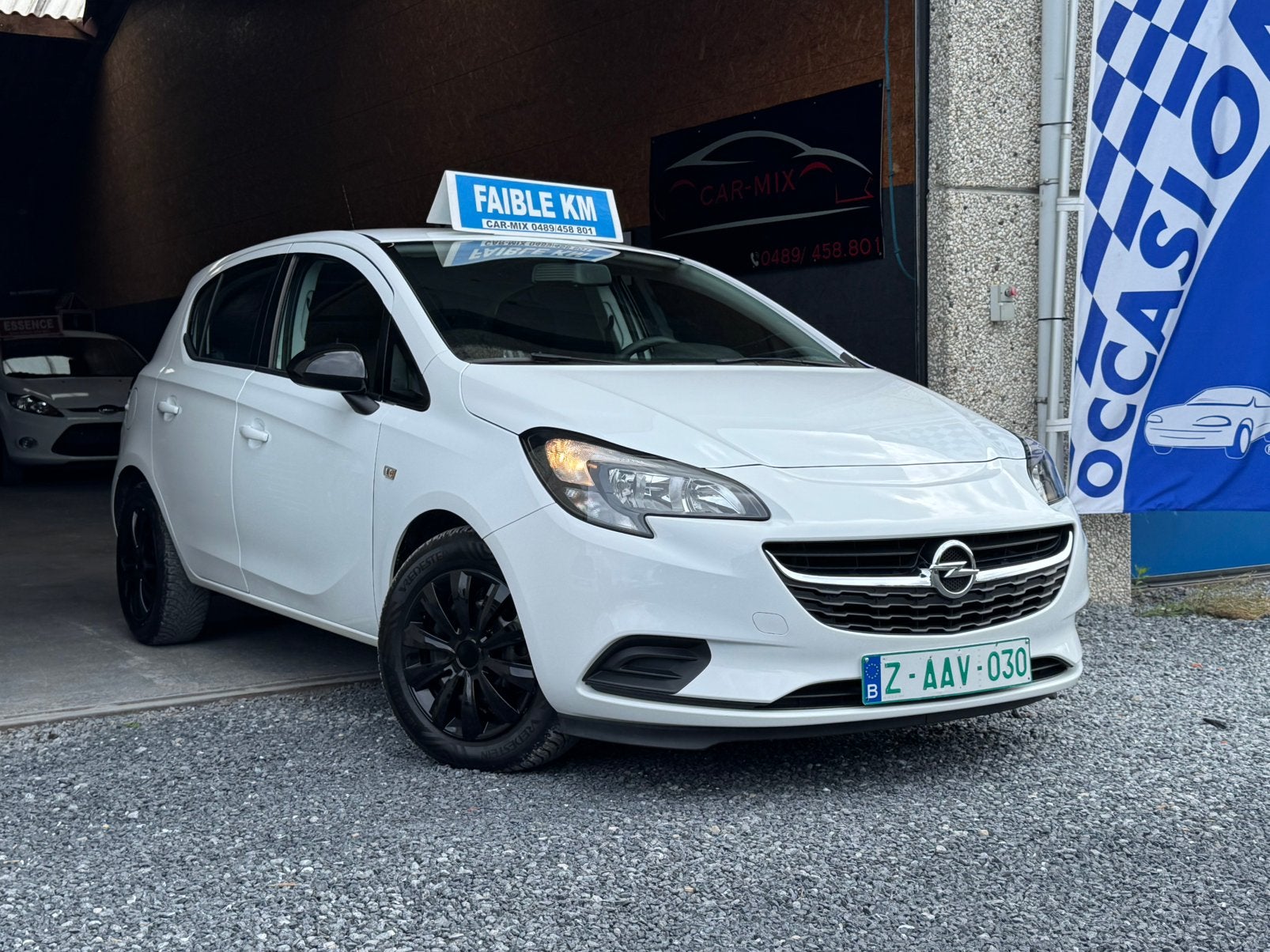 Opel Corsa zwarte editie, Auto's, Opel, Stof, 1229 cc, Wit, Handgeschakeld