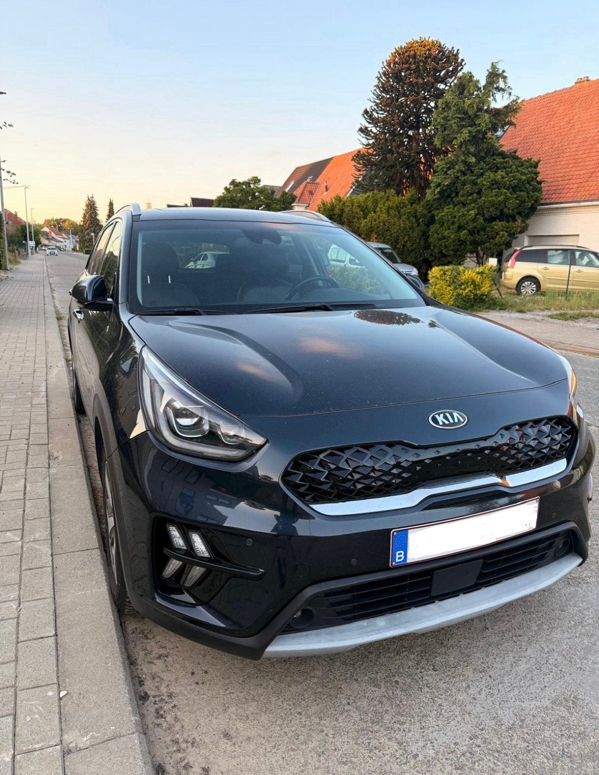 KIA Niro prenium edition, Autos, Cuir, Achat, Carnet d'entretien, 5 portes