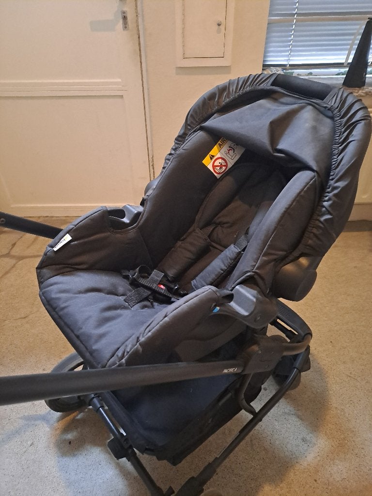 Buggy, Enlèvement, Comme neuf