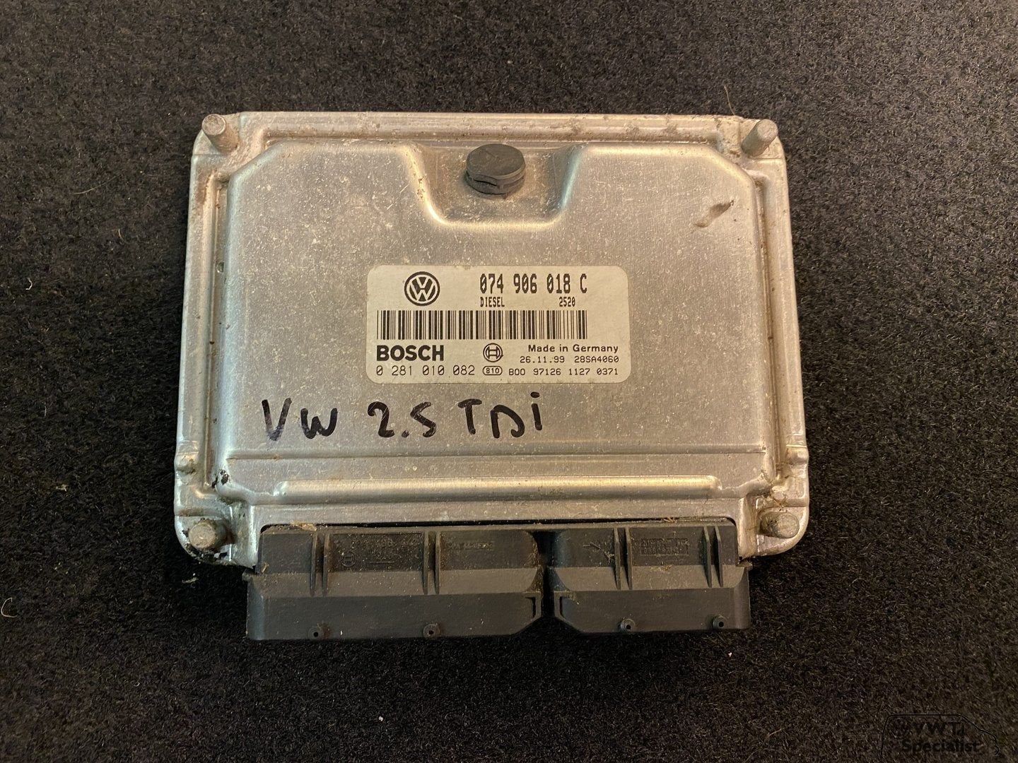 Volkswagen Transporter VW T4 ECU Motormanagement 2.5TDI ACV, Volkswagen, -, Utilisé, -