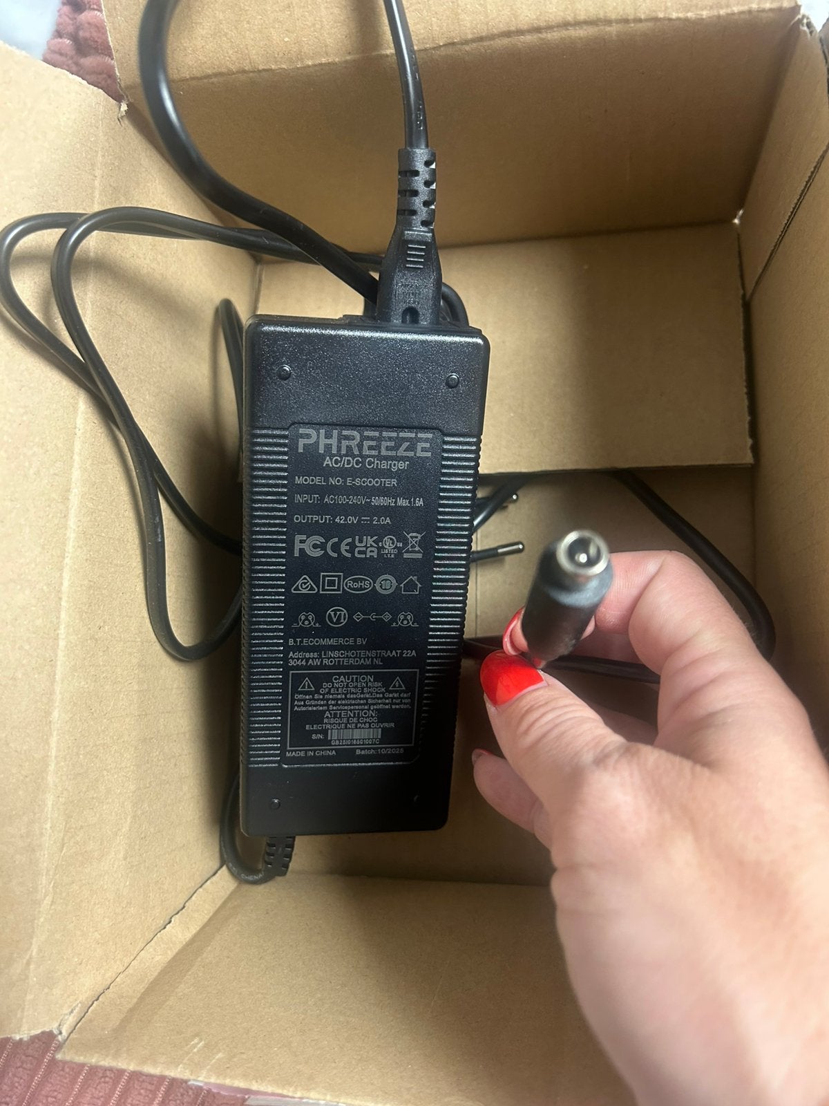 Oplader step NIEUW, Ophalen, Zo goed als nieuw