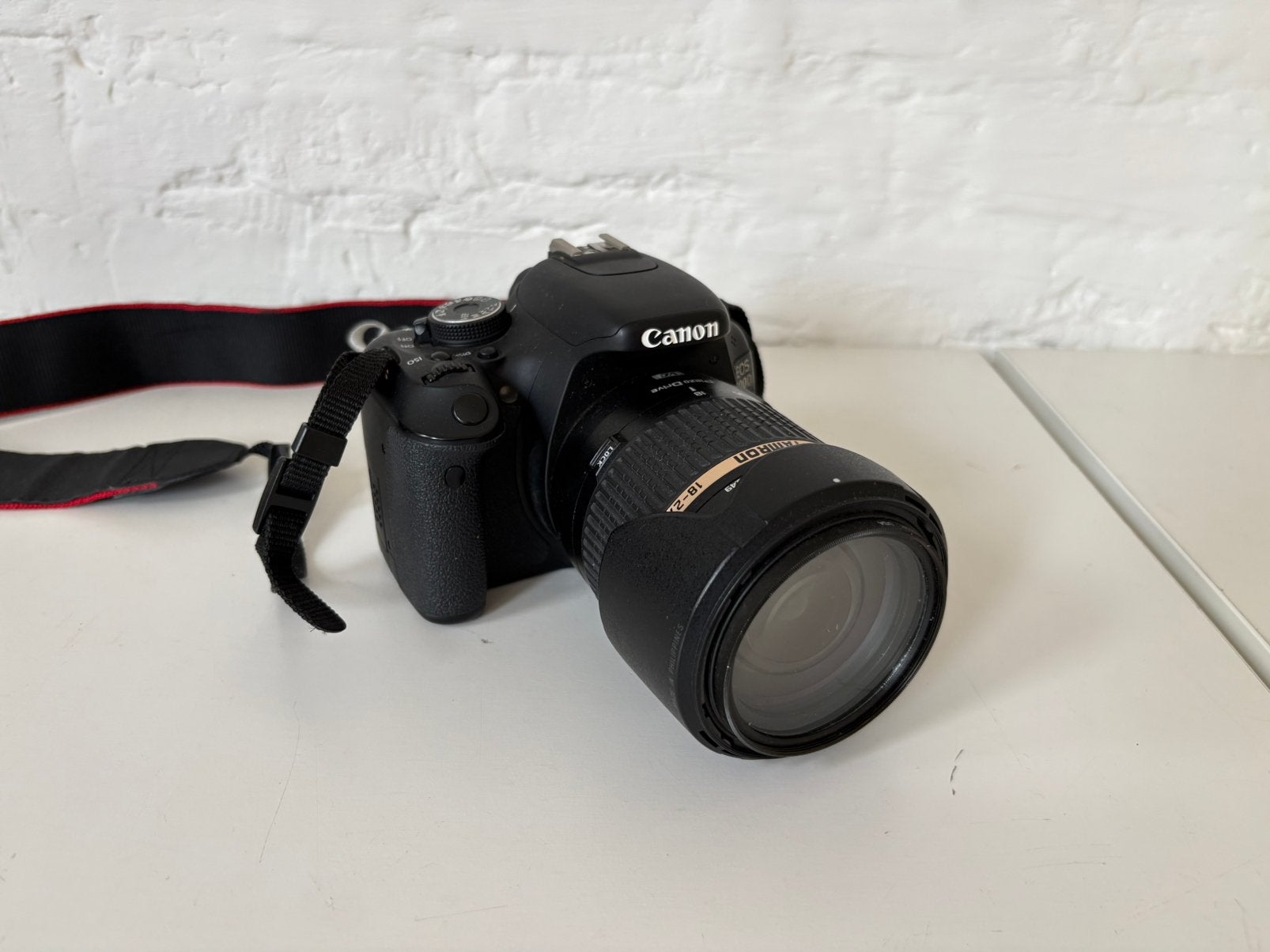 Fotocamera Canon Eos 600D + Tamron 18-270mm lens, TV, Hi-fi & Vidéo, Enlèvement, Comme neuf, Canon