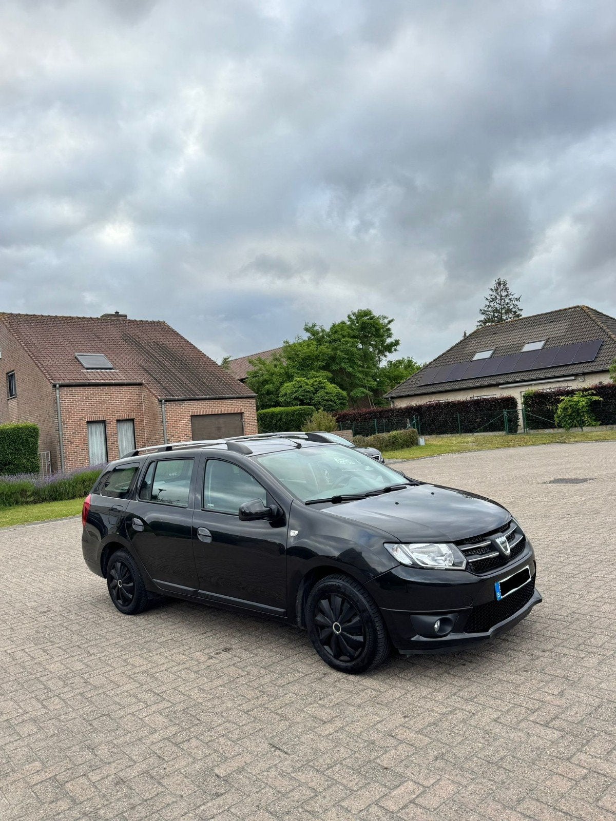 Dacia Logan 2014 1.0benzine met airco, Euro 5, Bluetooth, Bedrijf, Te koop