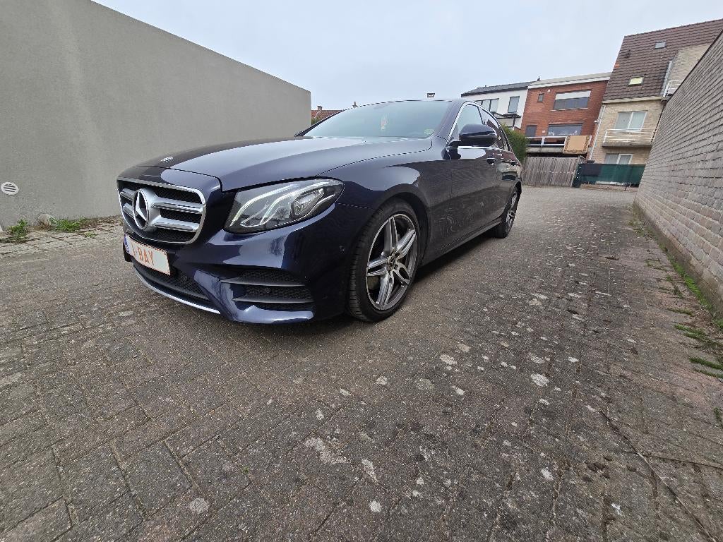 Mercedes E200d AMG-Line | 10/2018| Widescreen| Pano|1ste Eig, Automaat, Achterwielaandrijving, 4 cilinders, Blauw