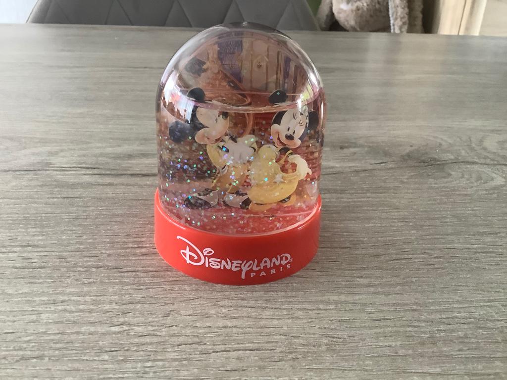 Boule de neige Disneyland Paris (8 cm), Collections, Disney, Comme neuf, Autres types, Mickey Mouse, Enlèvement ou Envoi