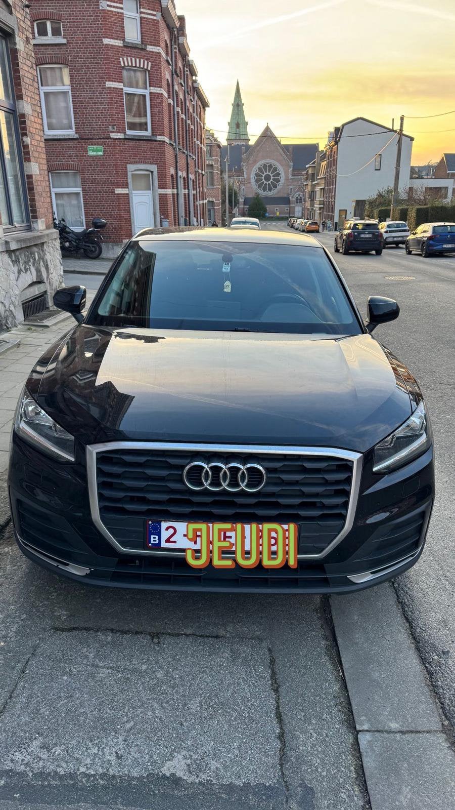 AUDI Q2, Autos, Achat, Noir, 5 portes, Particulier