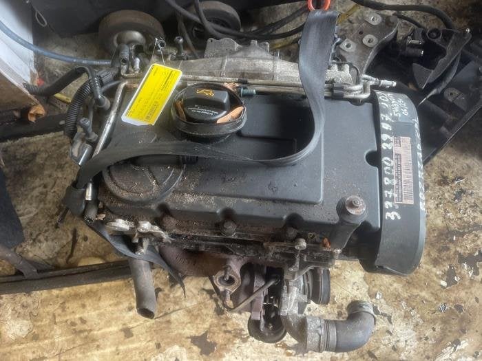 Motor van een Volkswagen Golf, Auto-onderdelen, Gebruikt, -, Volkswagen, -