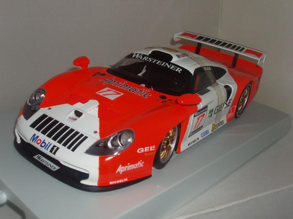 PORSCHE 1/18  UT  MODELS, Enlèvement ou Envoi, Neuf, Voiture, UT Models