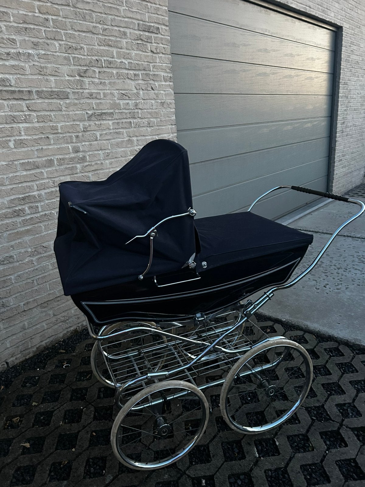 Vintage Silver Cross kinderwagen – Made in England, Enfants & Bébés, Poussettes & Combinaisons, Autres marques, Avec nacelle, Comme neuf