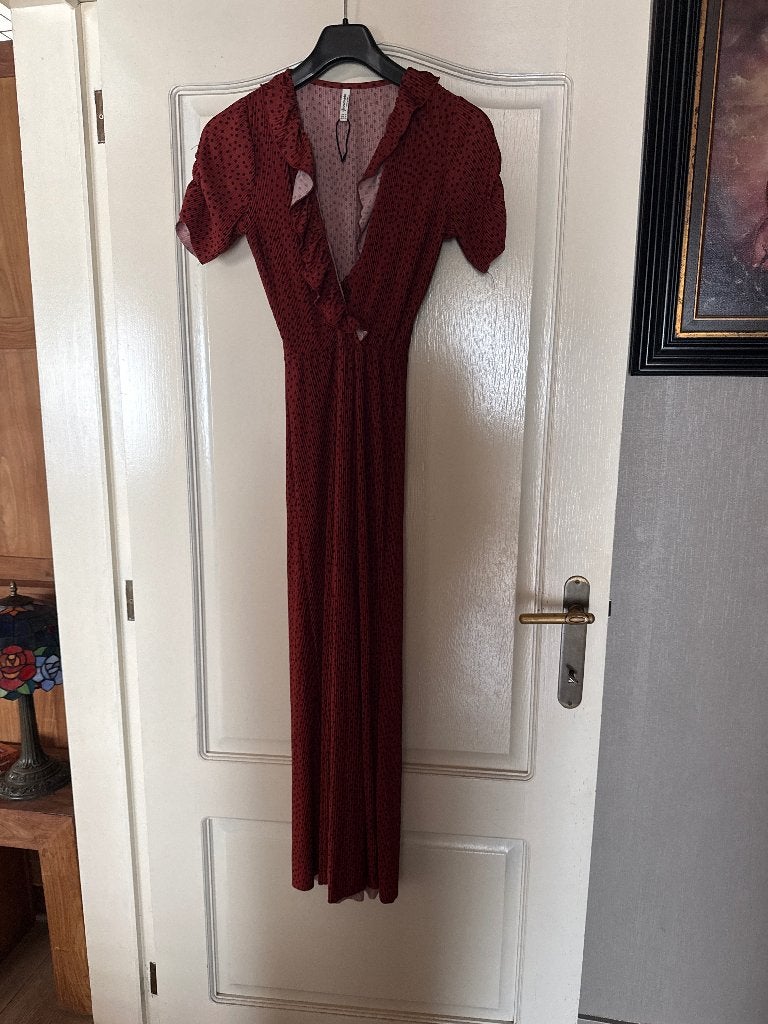 Mooie jumpsuit small, Kleding | Dames, Jumpsuits, Ophalen of Verzenden, Zo goed als nieuw, Maat 36 (S)