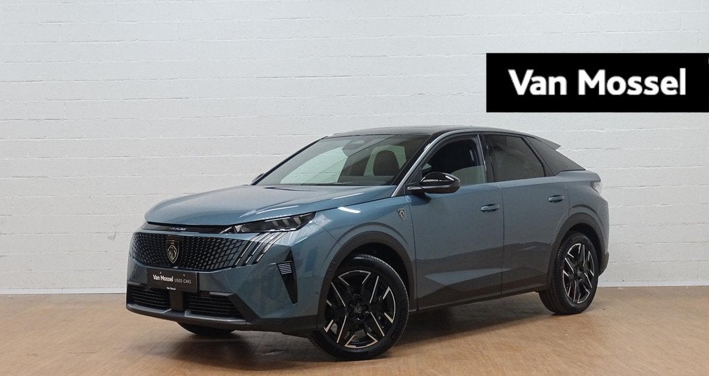 Peugeot 3008 1.2 HYBRID DSC6 GT+leder+pano dak+trekhaak, Auto's, Gebruikt, Zwart, Automatische klimaatregeling, Leder