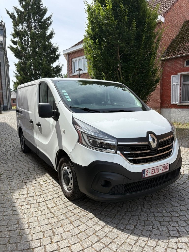 Renault Trafic 2021, Auto's, Bestelwagens en Lichte vracht, Voorwielaandrijving, Stof, 4 cilinders, Renault