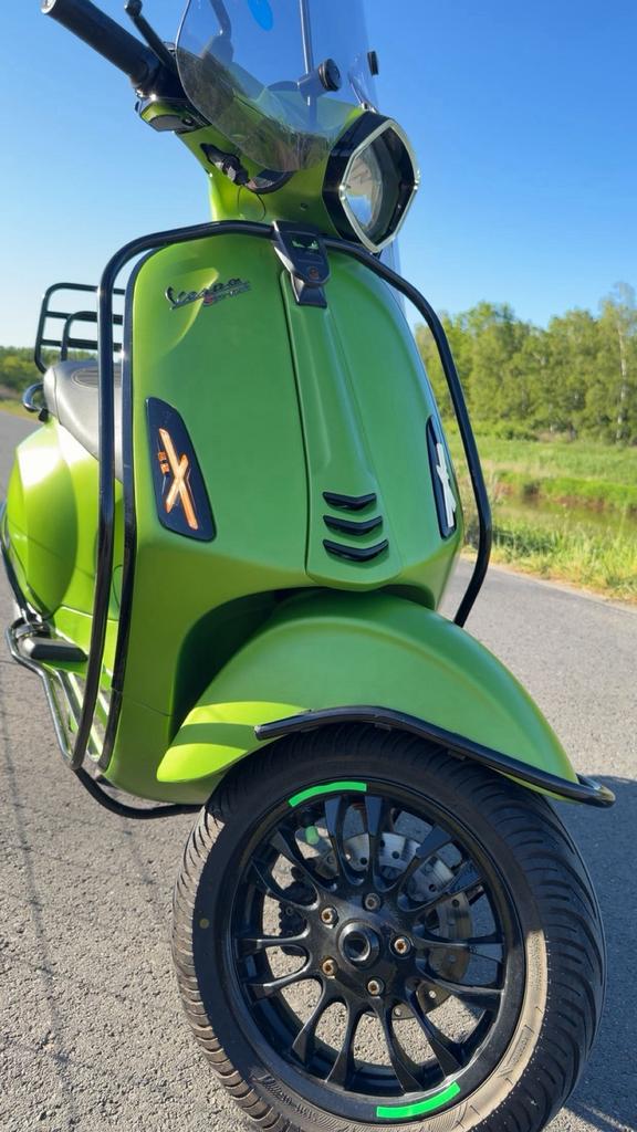 Vespa sprint, Ophalen, Zo goed als nieuw, Benzine, 50 cc
