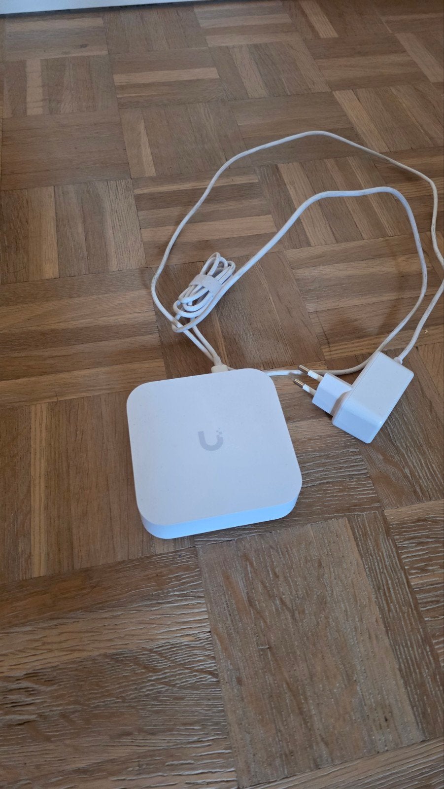 Ubiquiti UniFi Gateway Lite UXG-Lite – gateway / firewall /, Informatique & Logiciels, Routeurs & Modems, Enlèvement, Routeur