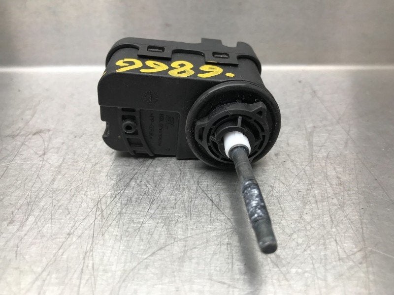 KOPLAMPMOTOR Kia Stonic (YB) (01-2017/-), Gebruikt, Kia