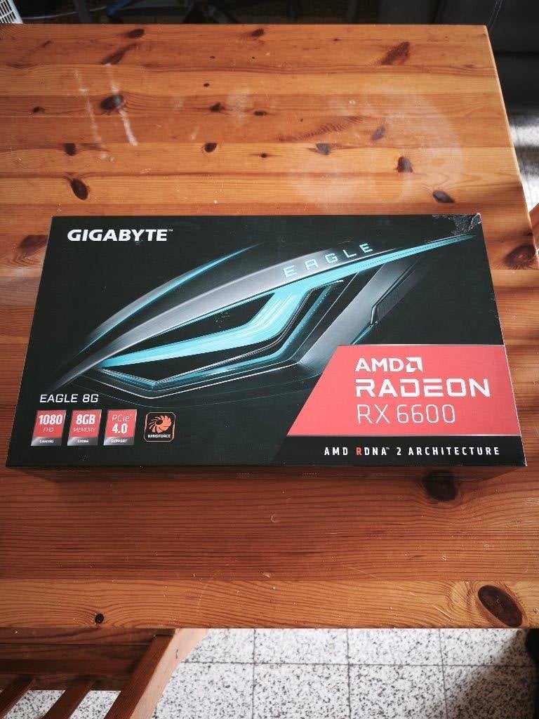 Carte Graphique Gigabyte RX6600, Informatique & Logiciels, AMD, GDDR6, PCI-Express 4, Comme neuf
