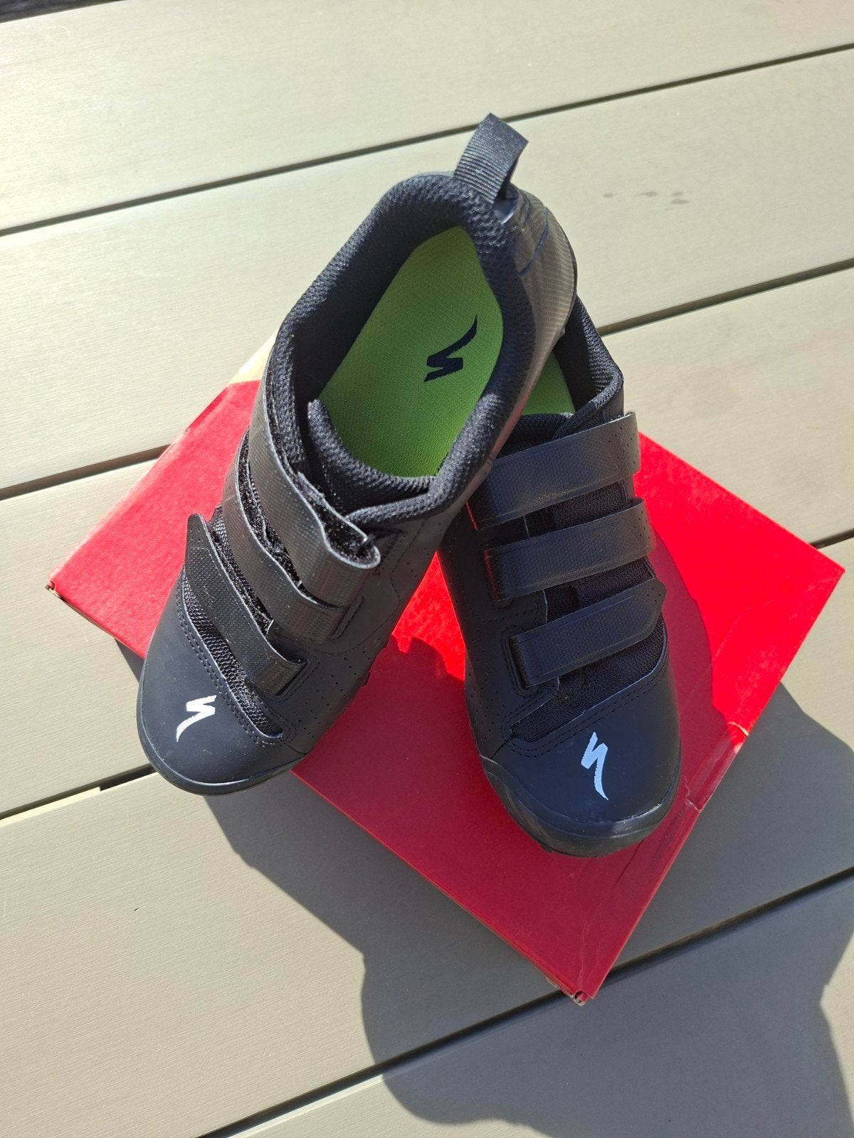 Chaussures de vélo de montagne spécialisées, Garçon ou Fille, Specialized, Comme neuf, Enlèvement