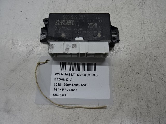 UNITE ELECTRONIQUE Volkswagen Passat (3G2) (5Q0919294L), Utilisé, Volkswagen