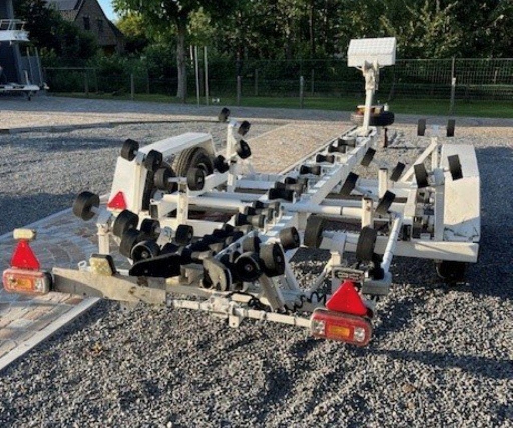Remorque bateau, Sports nautiques & Bateaux, Freinée, 3000 kg ou plus, Enlèvement, Utilisé