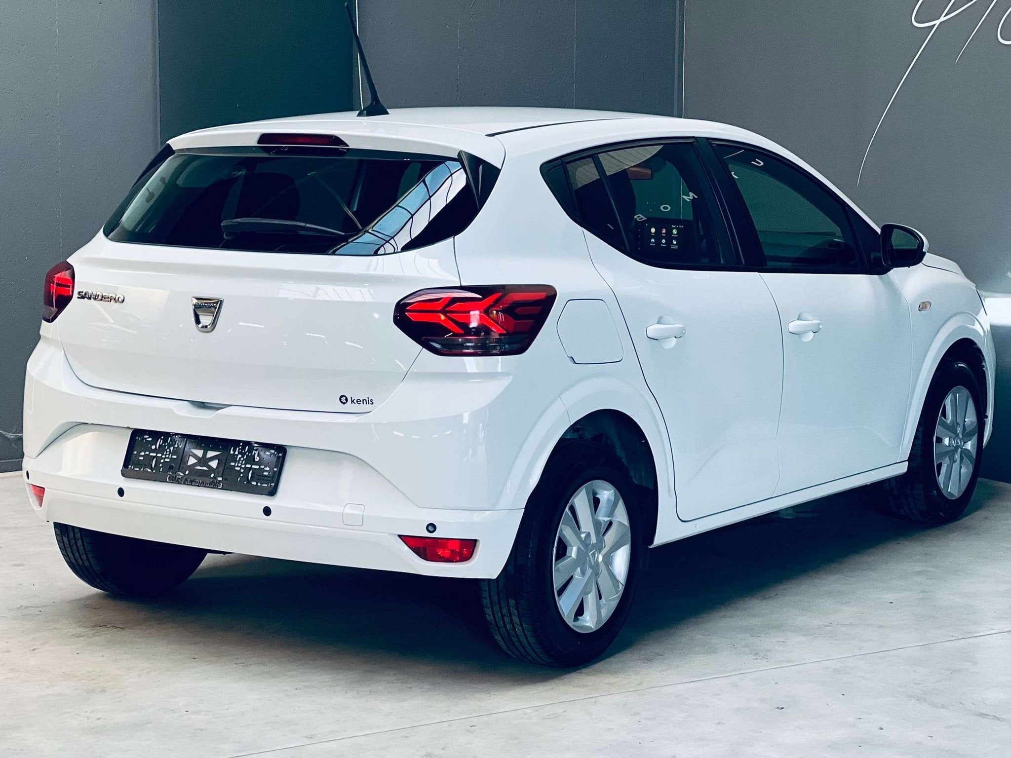 Dacia Sandero 1.0 TCe *CLIMATISATION*CARPLAY*CRUISE CONTROL*, Autos, https://public.car-pass.be/vhr/076633fe-2f3b-49dd-a08a-16fbeba97f06