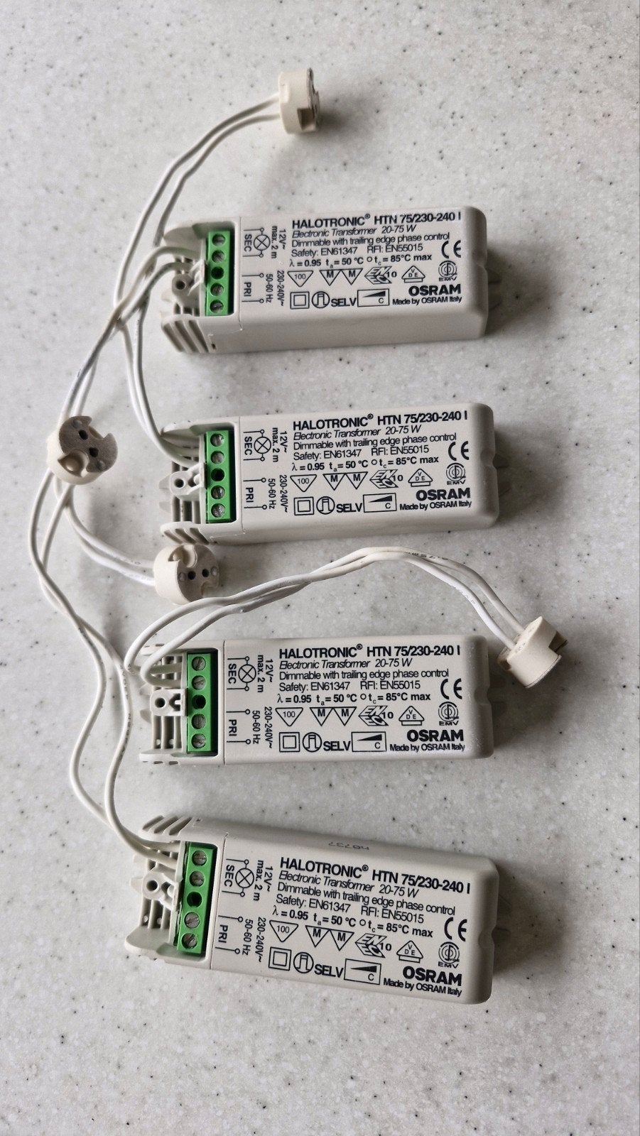 GRATIS, 4 dimmbaare transformers voor halogeen spots en Niko, Enlèvement, Utilisé, Autres marques, Onduleur