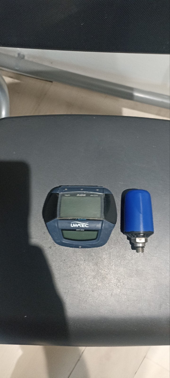 duikcomputer mèt zender, Enlèvement