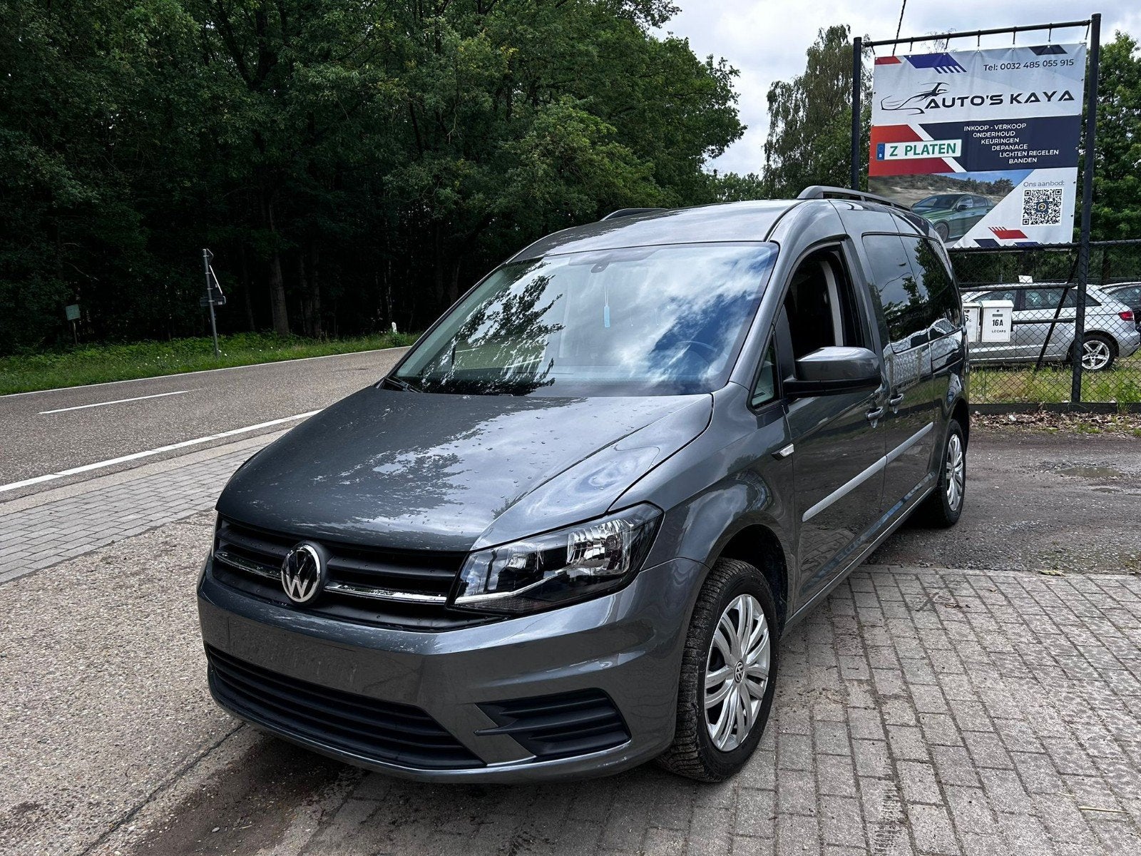 VW Caddy Maxi 1.4, 92 kW essence depuis 11/2016, Autos, Volkswagen, Argent ou Gris, Achat, Entreprise, Boîte manuelle