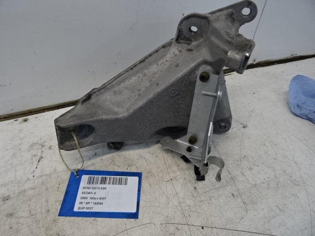 MOTORSTEUN BMW 3 serie (E90) (12-2004/12-2011) (6760309), Gebruikt, BMW
