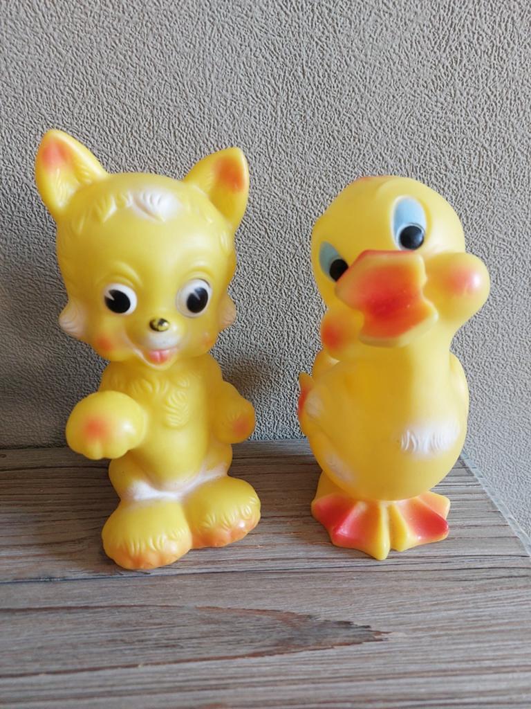 Vintage Ledraplastic piepers, Ophalen