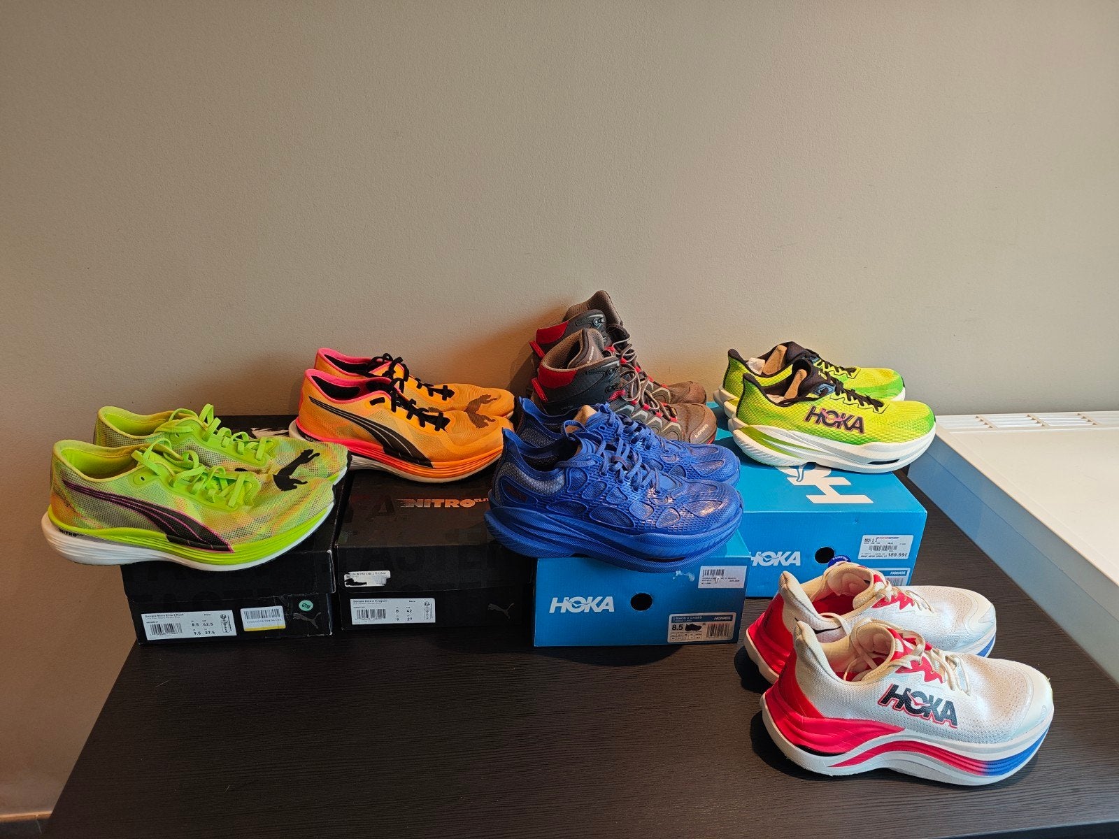 Loopschoenen Hoka, Puma en lowa, Ophalen