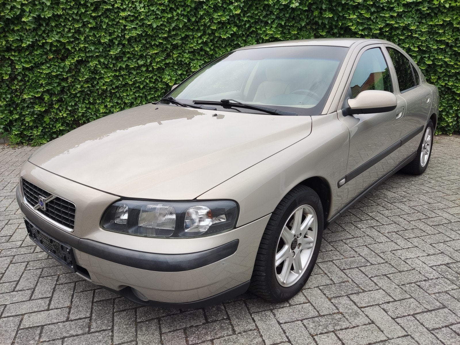 Volvo S60 2.4D/2002/153.000/Diesel/, Autos, Cuir, Achat, Boîte manuelle, S60