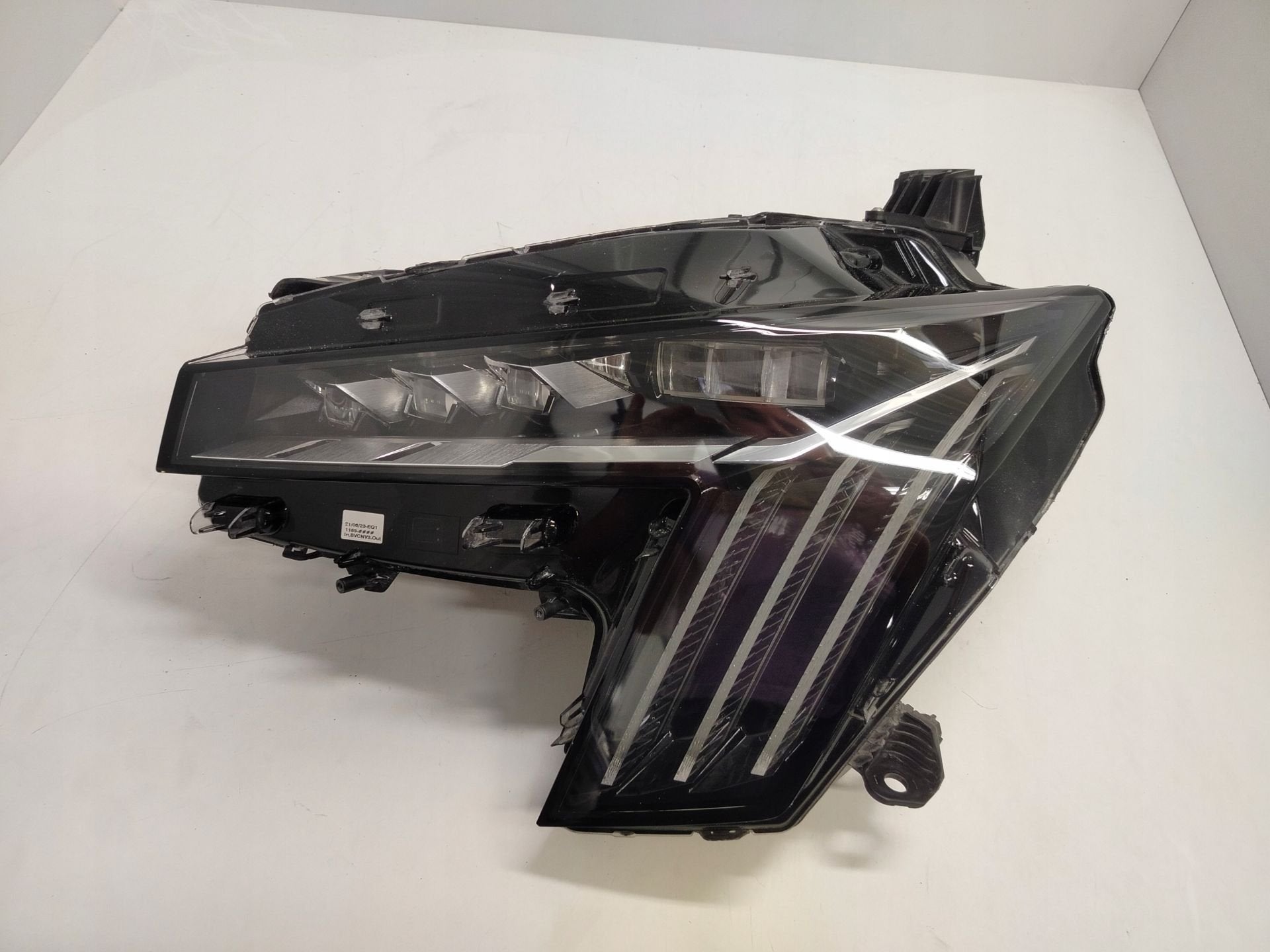 Peugeot 508 II Koplamp Links 9848662980, Taurusavenue 1
2132 LS  Hoofddorp, NL, Gebruikt, Contact.group@renault.com, Stellantis N.V.