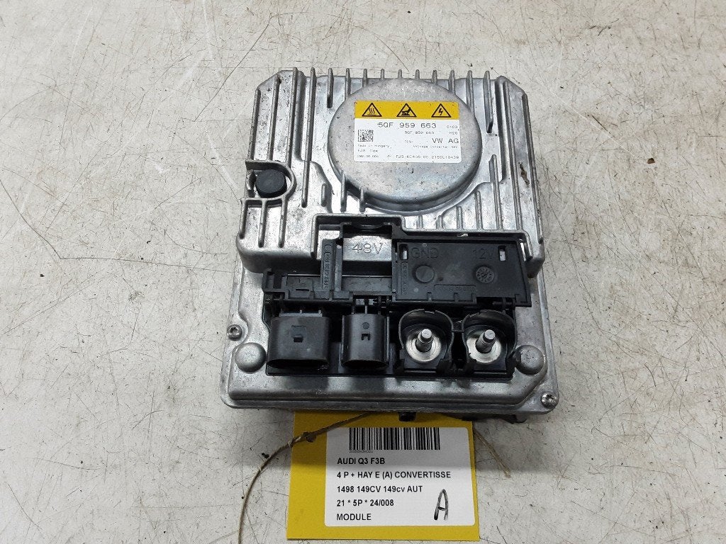 UNITE ELECTRONIQUE Audi Q3 (F3B) (5QF959663), Auto-Union-Straße  1,
85057  Ingolstadt, DE, Info@audi.de, Audi, Utilisé
