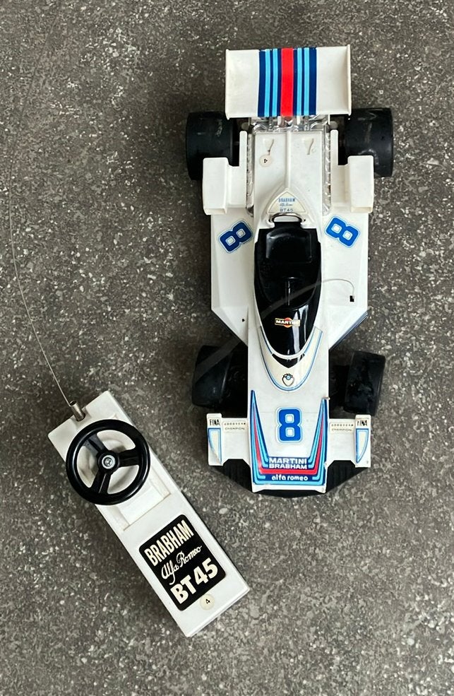Nikko Alfa Romeo Brabham BT-45 d'époque, Enlèvement ou Envoi, Comme neuf, Télécommande