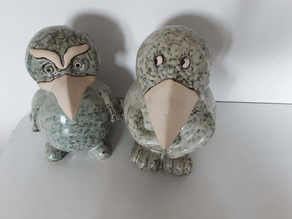 2 beeldjes soort vogel, Enlèvement