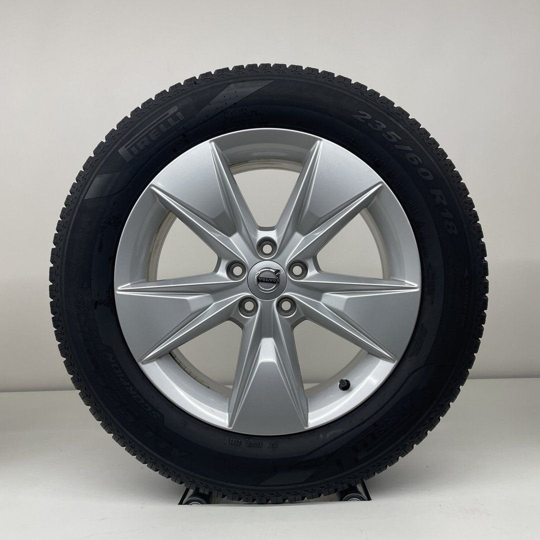 Volvo XC60 - 18 inch - all season, Auto-onderdelen, Banden en Velgen, 18 inch, Gebruikt, Banden en Velgen, Ophalen of Verzenden