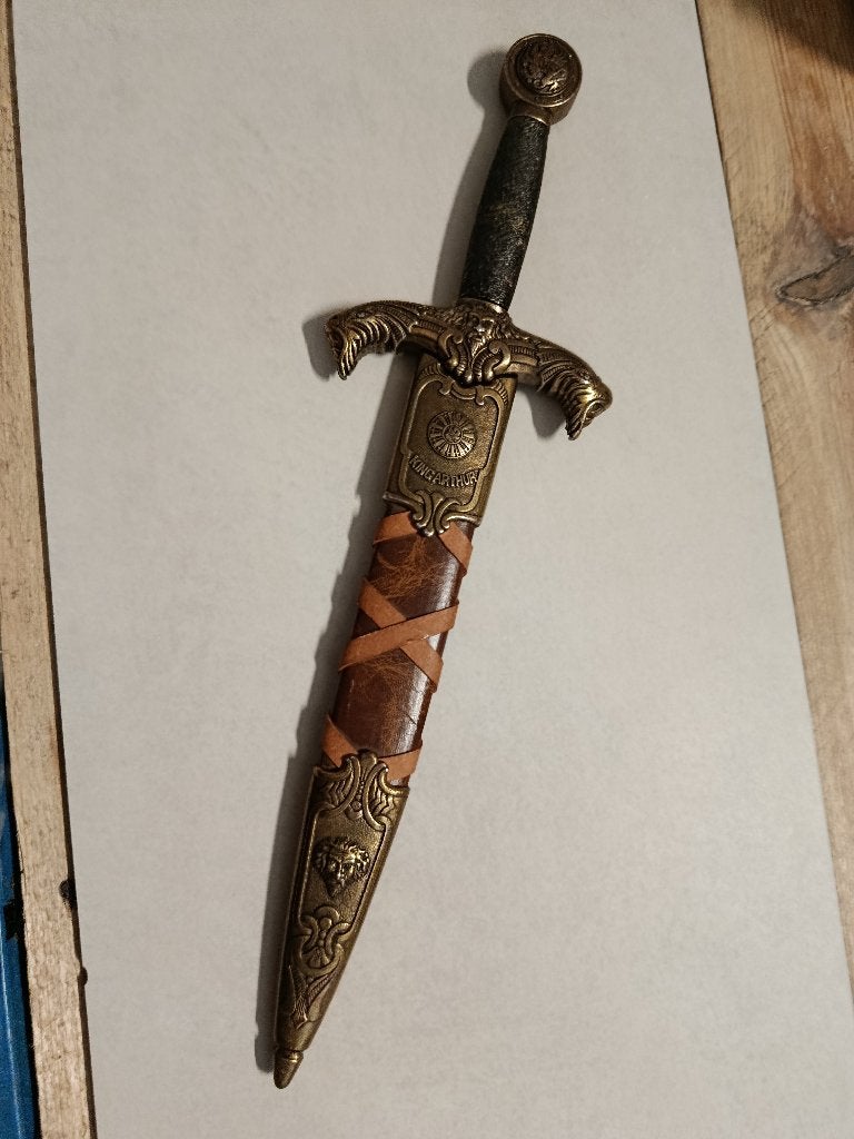 Dague roi Arthur, Collections, Enlèvement, Autres, Couteau ou Poignard