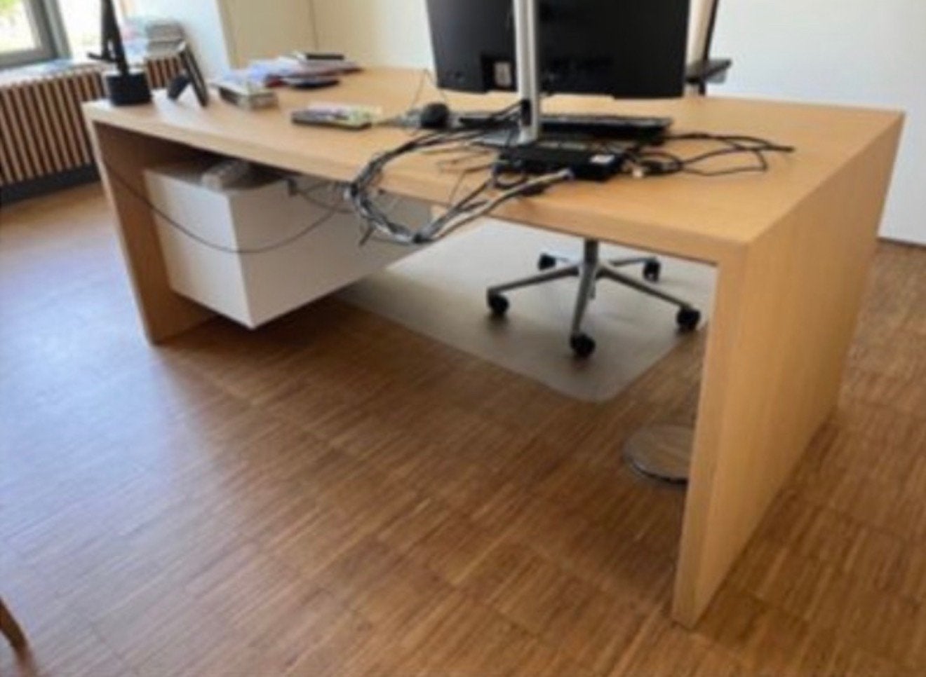 Zeer mooie eiken fineer bureau, Ophalen, Gebruikt, Hout