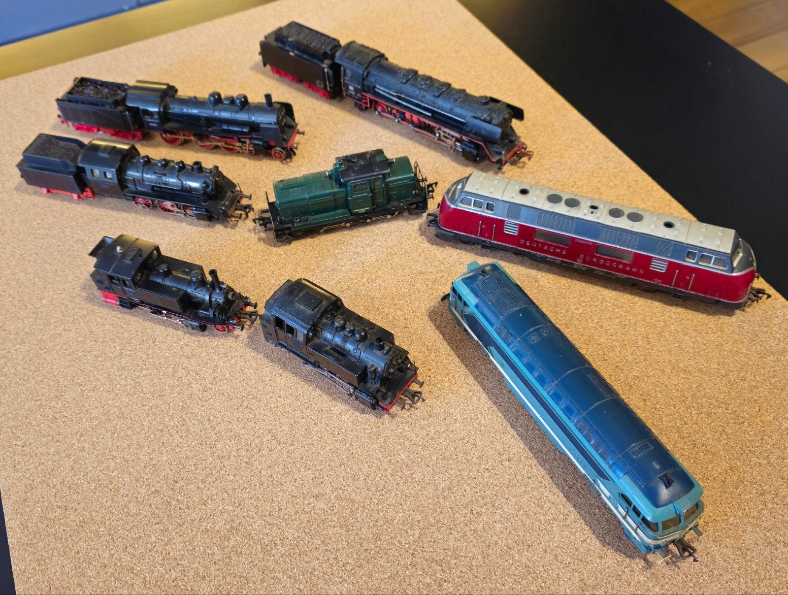 Lot van 8 Ho Locomotieven ongetest., Autres marques, Analogique, Enlèvement, Utilisé