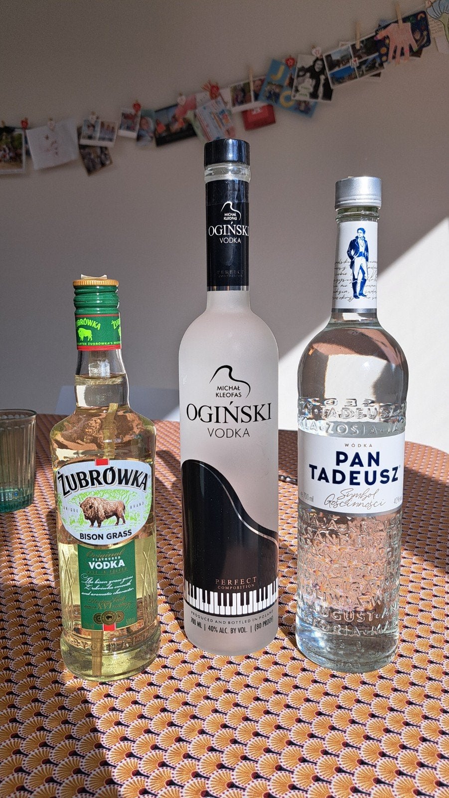 trois bonnes vodka de pologne, Enlèvement