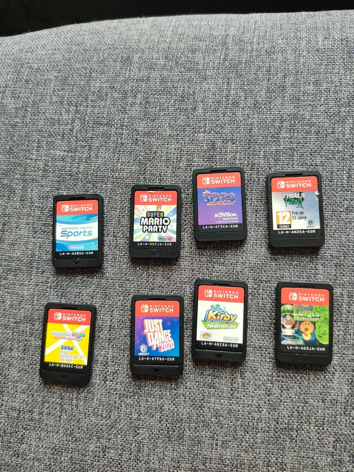 Switch games, Enlèvement