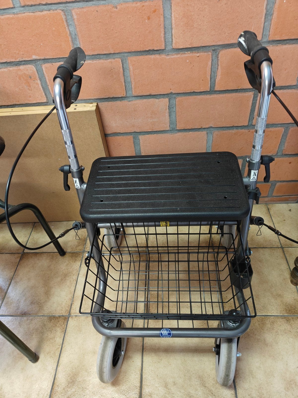 Rollator, Ophalen