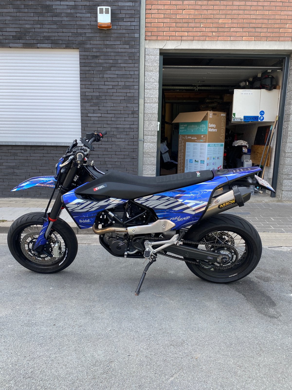 Husqvarna 701 Supermoto A2 FULL POWER, Échappement sport, Occasion, Particulier, Permis Moto A2 minimum